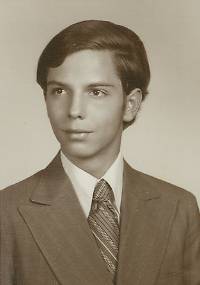 Les Marinko's 1971 Senior Class Picture
